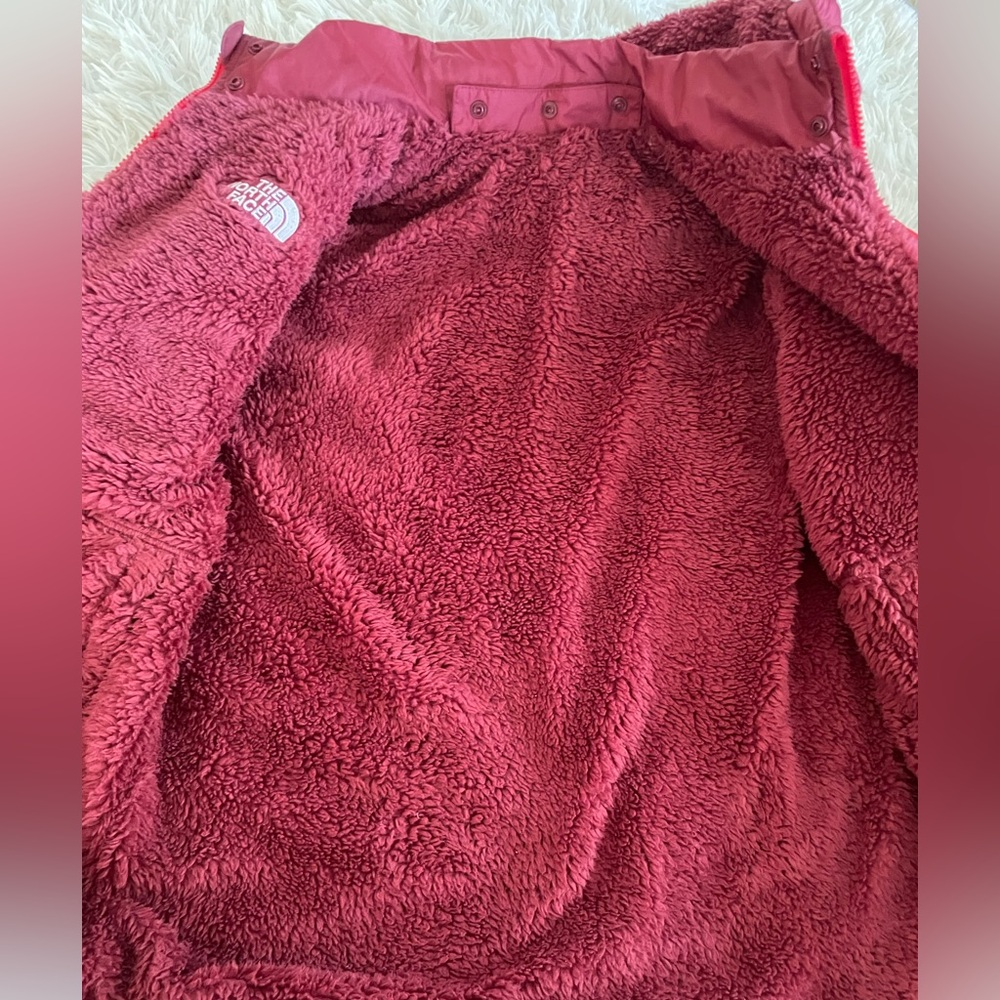 The north face Chimbo boy  jacket xl red  reversible fleece snow xl defect